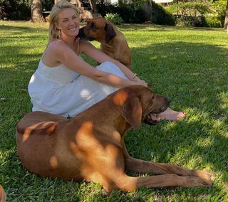 Ana Hickmann feet photo 6