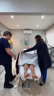 Ana Hickmann feet photo 2
