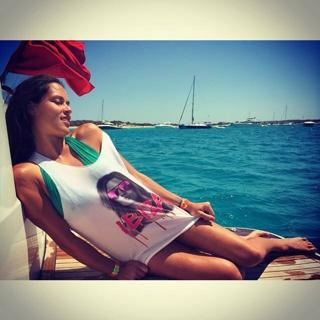 Ana Ivanovic feet photo thumbnail