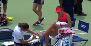 Ana Ivanovic feet photo thumbnail