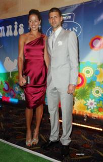 Ana Ivanovic feet photo thumbnail