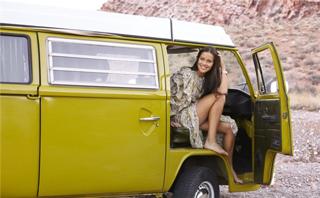 Ana Ivanovic feet photo thumbnail