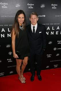 Ana Ivanovic feet photo thumbnail