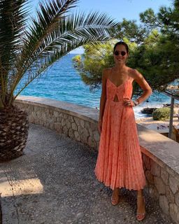 Ana Ivanovic feet photo thumbnail