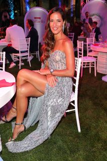 Ana Ivanovic feet photo thumbnail