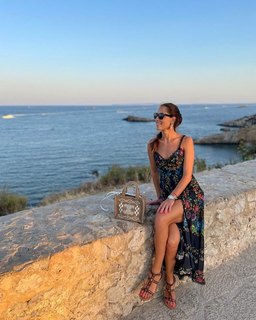 Ana Ivanovic feet photo thumbnail