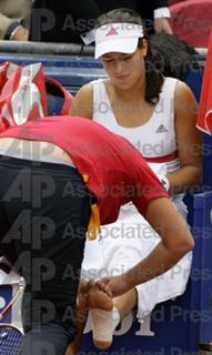 Ana Ivanovic feet photo thumbnail