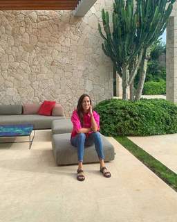 Ana Ivanovic feet photo thumbnail