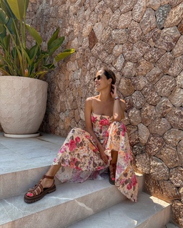 Ana Ivanovic feet photo thumbnail