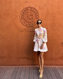 Ana Ivanovic feet photo thumbnail