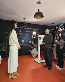 Ana Ivanovic feet photo thumbnail