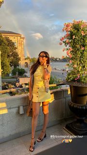 Ana Ivanovic feet photo thumbnail
