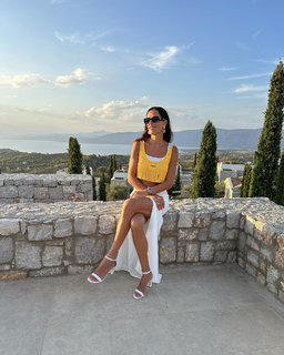 Ana Ivanovic feet photo thumbnail