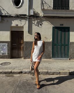 Ana Ivanovic feet photo thumbnail