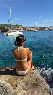 Ana Ivanovic feet photo thumbnail