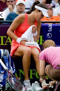 Ana Ivanovic feet photo thumbnail
