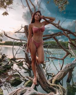 Ana Jimena Villanueva feet photo 5