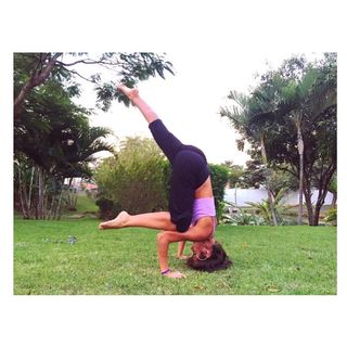 Ana Julia Dorigon feet photo 9
