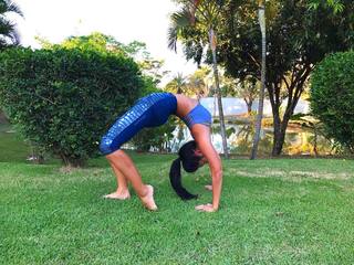 Ana Julia Dorigon feet photo 8