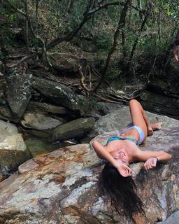 Ana Julia Dorigon feet photo 17