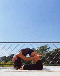 Ana Julia Dorigon feet photo 1