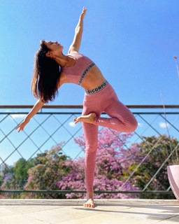 Ana Julia Dorigon feet photo 15