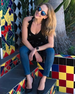 Ana Kasparian feet photo thumbnail