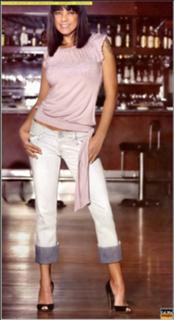 Ana Laura Ribas feet photo 16