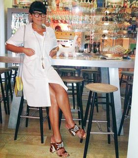 Ana Laura Ribas feet photo 9