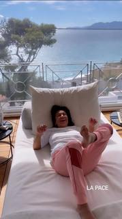 Ana Laura Ribas feet photo 13
