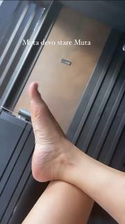 Ana Laura Ribas feet photo 5