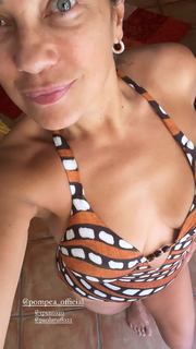 Ana Laura Ribas feet photo 4