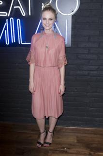 Ana Layevska feet photo 9