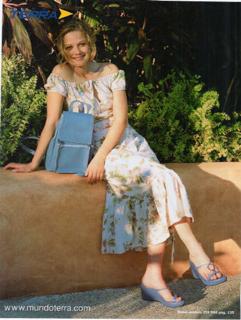 Ana Layevska feet photo 8