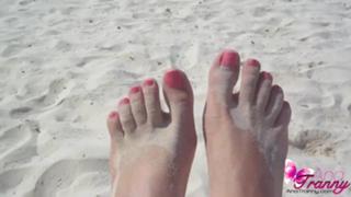 Ana Mancini feet photo 19