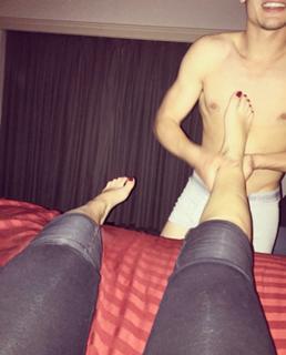 Ana Mancini feet photo 7