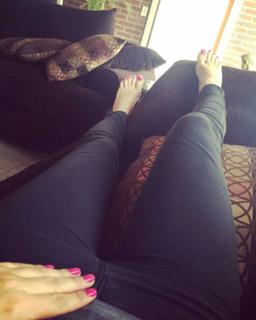 Ana Mancini feet photo 4