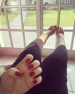 Ana Mancini feet photo 6