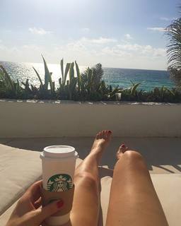Ana Mancini feet photo 4