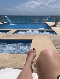 Ana Mancini feet photo 15