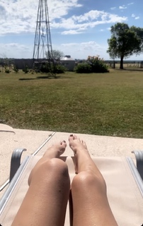 Ana Mancini feet photo 3