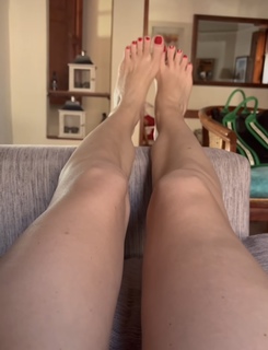 Ana Mancini feet photo 8