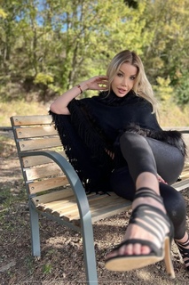 Ana Mancini feet photo 1
