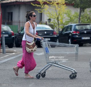 Ana Milán feet photo 12