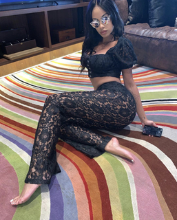 Ana Montana feet photo 18