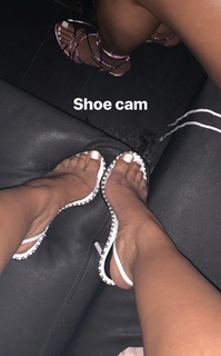 Ana Montana feet photo 4
