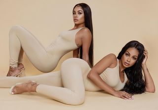 Ana Montana feet photo 16