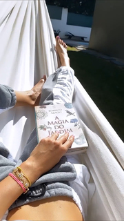 Ana Moura feet photo 2