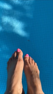 Ana Moura feet photo 16