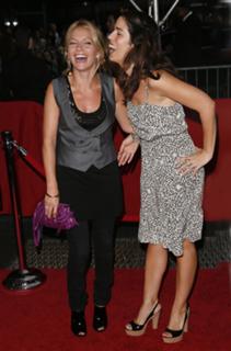 Ana Ortiz feet photo thumbnail